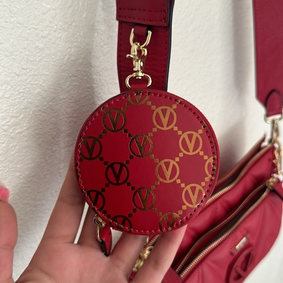 Valentino red purse like new worn twice authentic have receipt - Picture 3 of 14